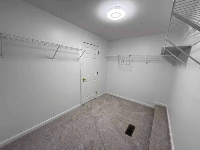 $4,350 | 149 Tinker Road, Nashua, NH 03063