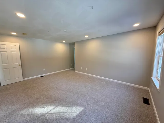 $4,350 | 149 Tinker Road, Nashua, NH 03063