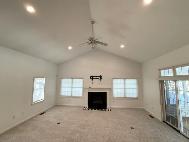 $4,350 | 149 Tinker Road, Nashua, NH 03063