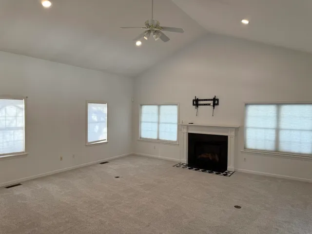 $4,350 | 149 Tinker Road, Nashua, NH 03063