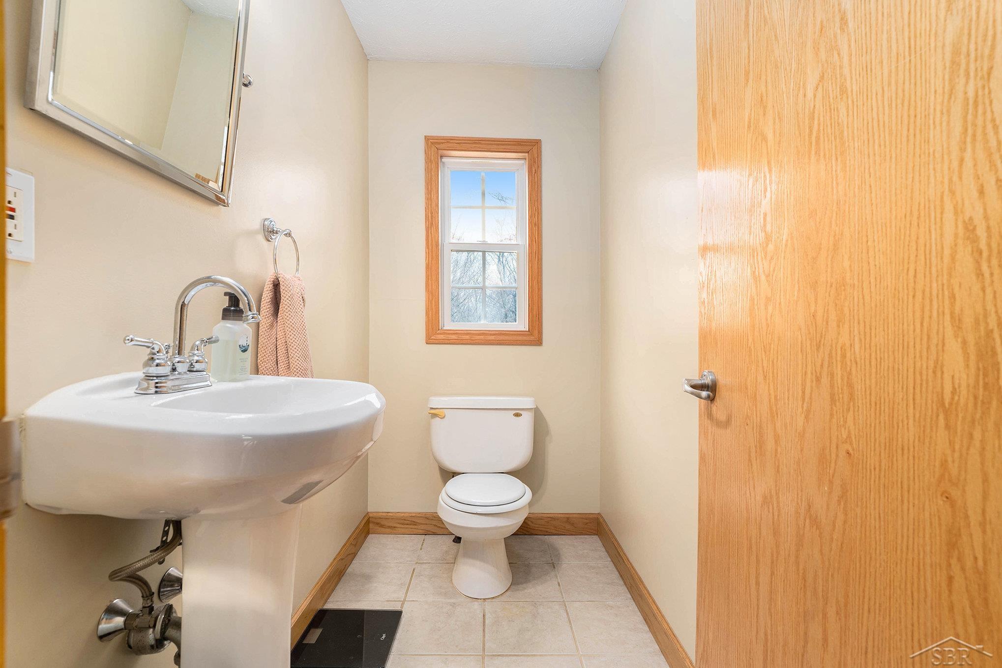 6933 Cram Road Williamsburg, MI 49690 - Photo 9 of 25 50172433-9e3f9f8d-0b33-4683-8ee0-b08916c854bf.JPG