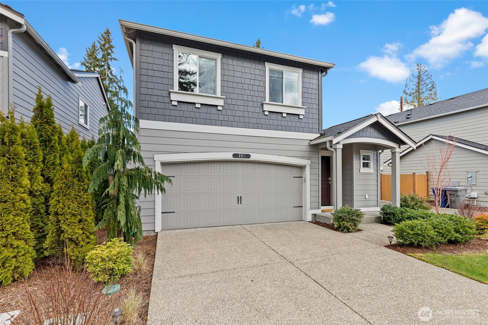 207 169th Place Southwest Bothell, WA 98012 - Photo 2 of 36