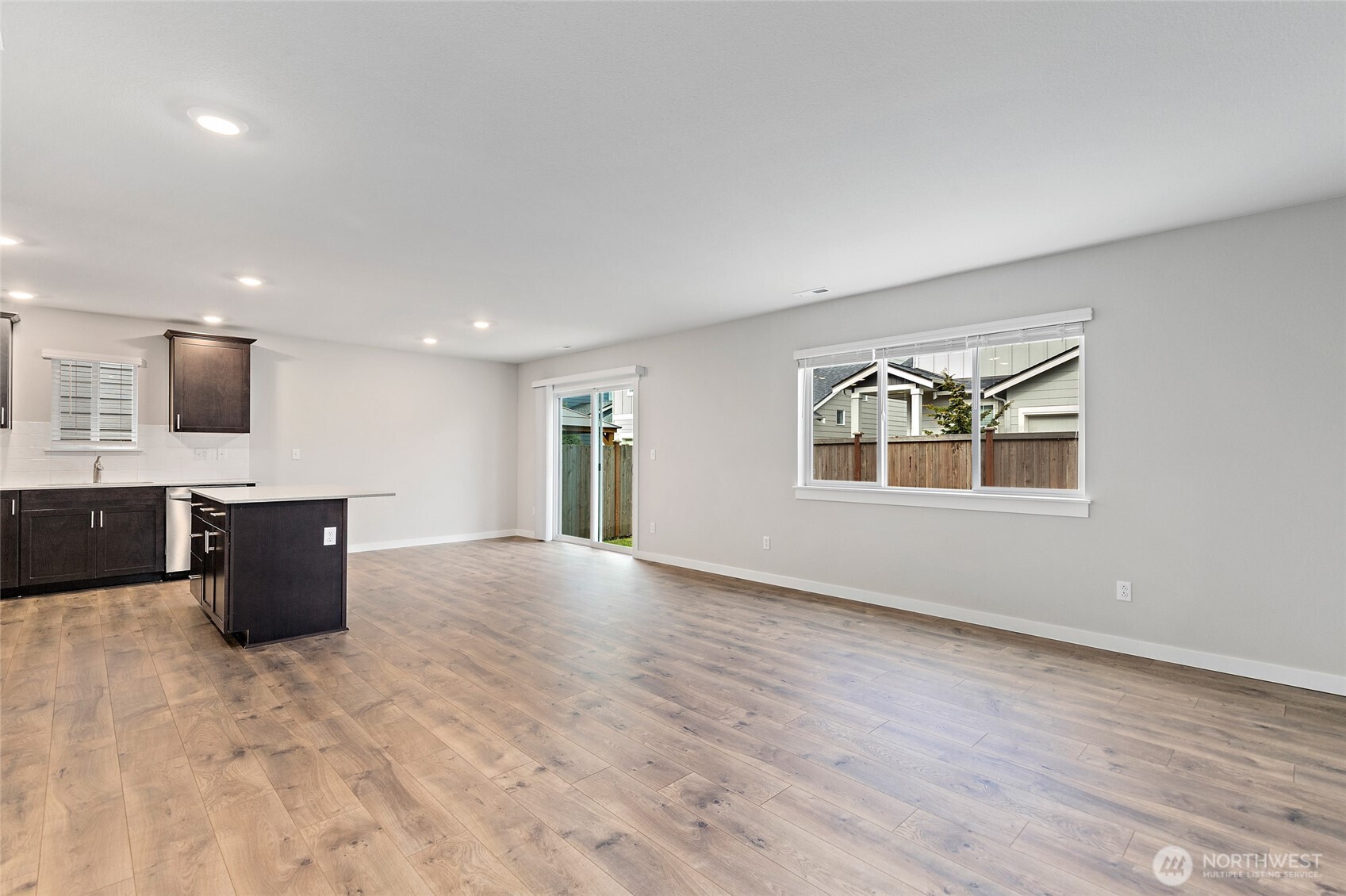 207 169th Place Southwest Bothell, WA 98012 - Photo 5 of 36