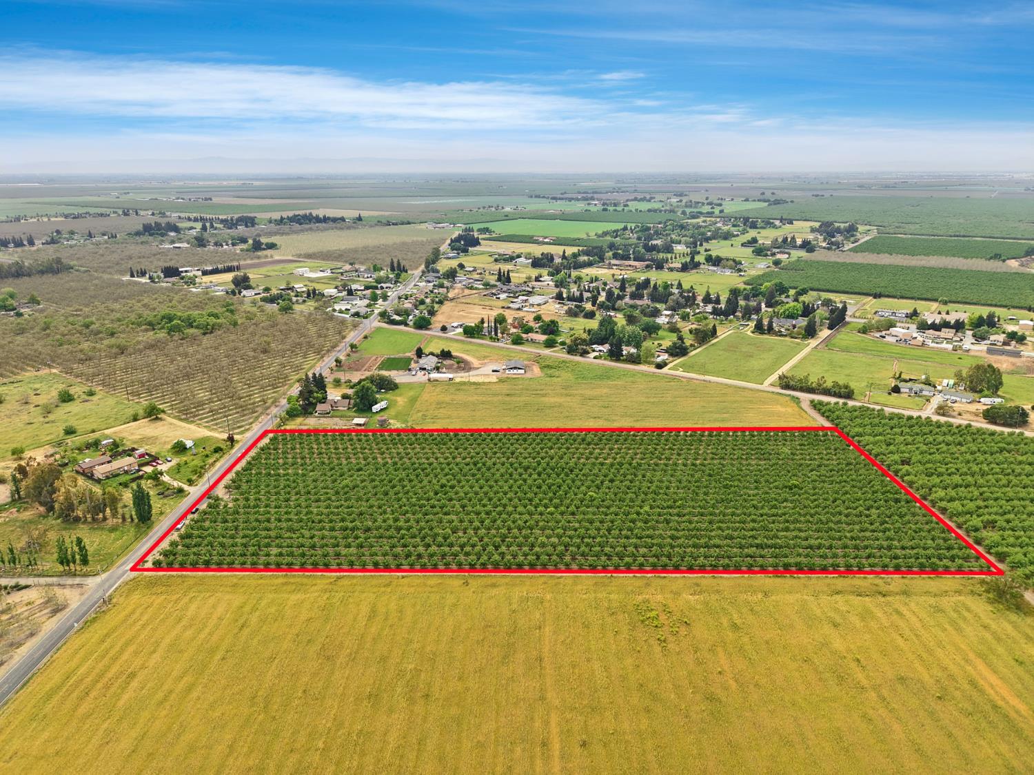 19753 East Oakwood Road Stockton, CA 95215 - Photo 17 of 19 a view of a city