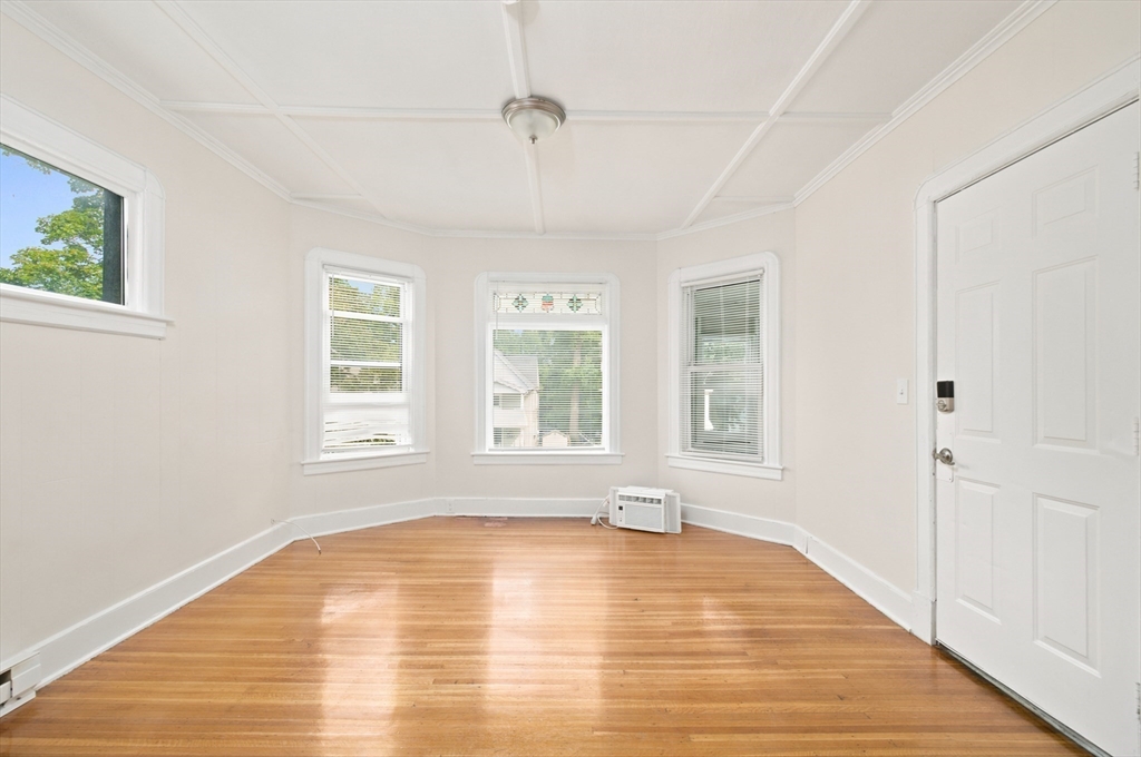51-53 Leyfred Terrace Springfield, MA 01108 - Photo 33 of 38