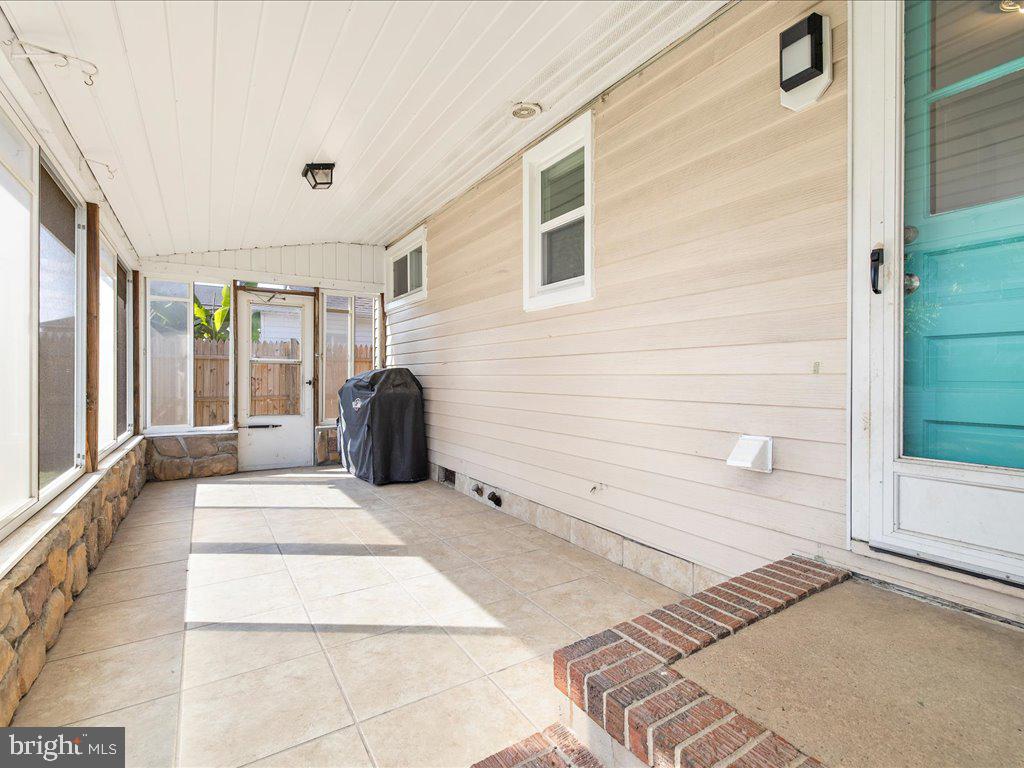 8420 Spring Road Pasadena, MD 21122 - Photo 22 of 27 Gallery Image 22