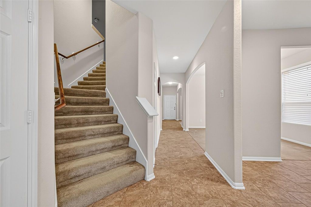 3218 Dappled Vale Trail Spring, TX 77373 - Photo 15 of 47 a view of entryway