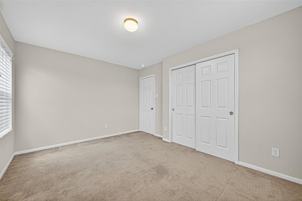 3218 Dappled Vale Trail Spring, TX 77373 - Photo 39 of 47 a view of an empty room and entryway