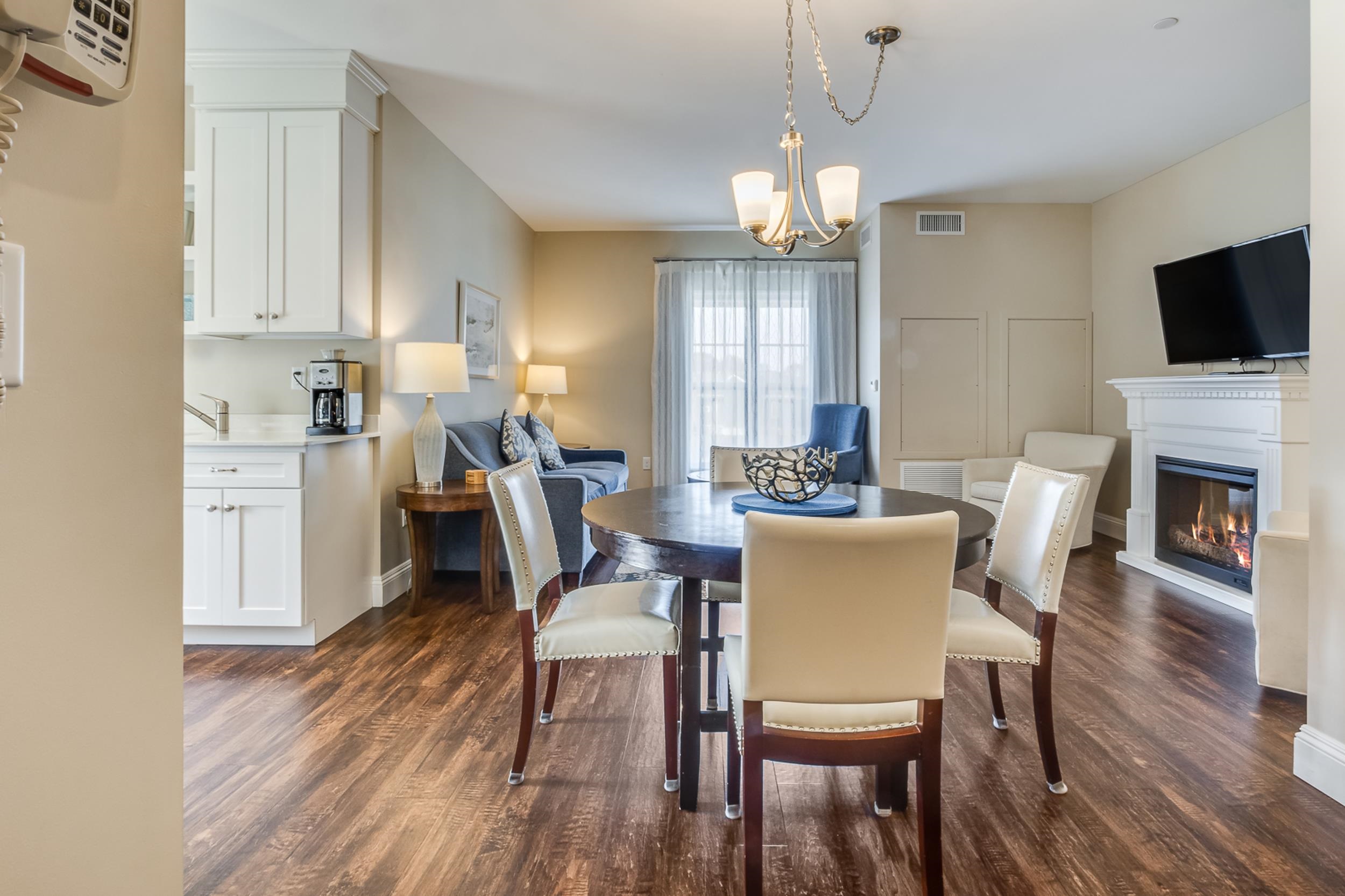 1 Ocean Avenue, Unit 402/404 FRACTION 1 York, ME 03909 - Photo 16 of 51