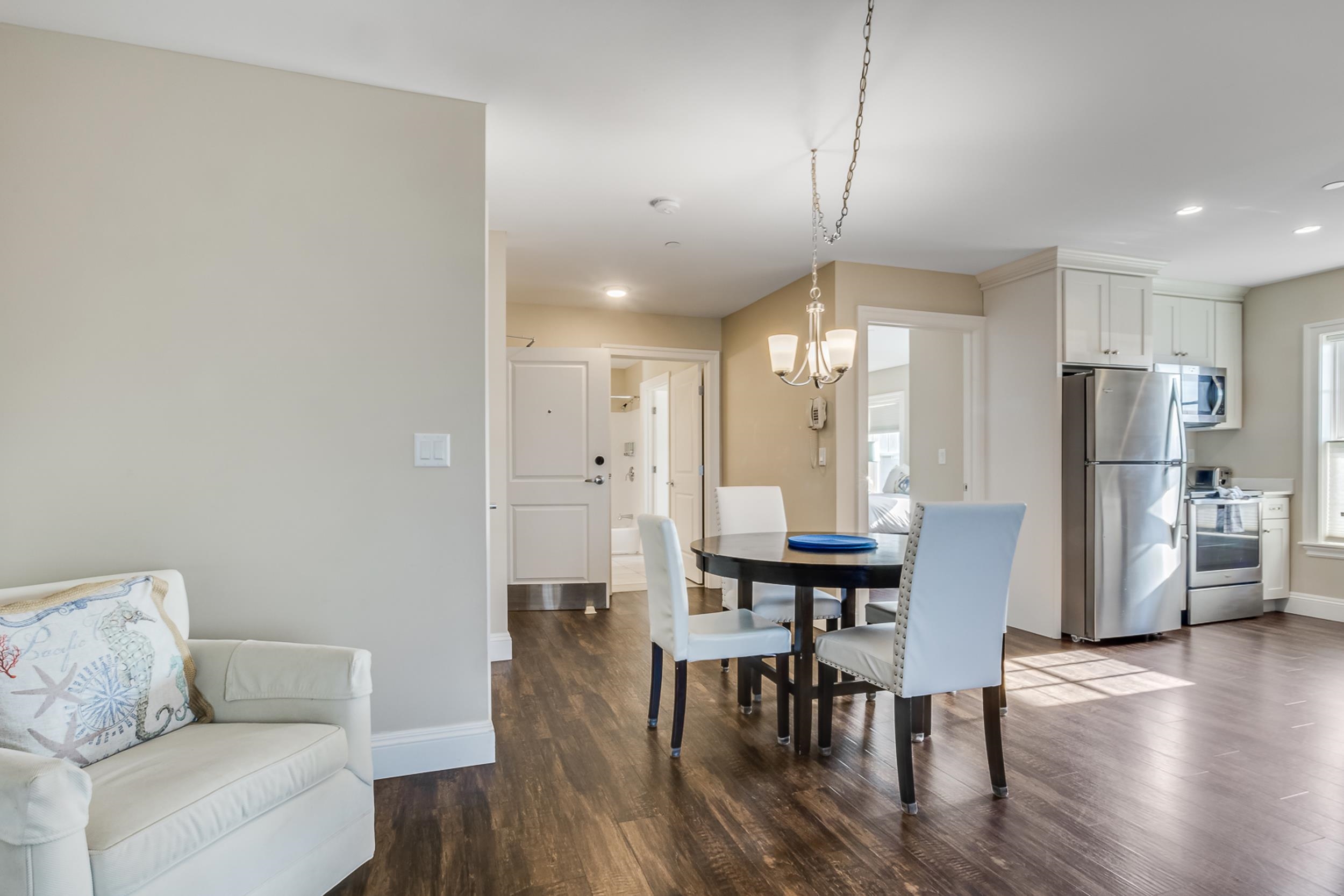 1 Ocean Avenue, Unit 402/404 FRACTION 1 York, ME 03909 - Photo 10 of 51