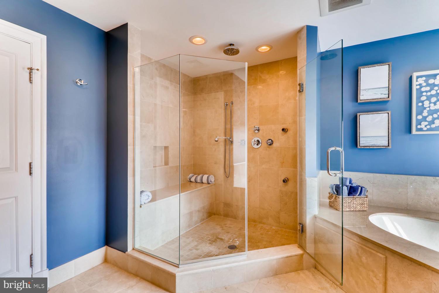 801 Key Highway, Unit 364 Baltimore, MD 21230 - Photo 27 of 51 Master Bath