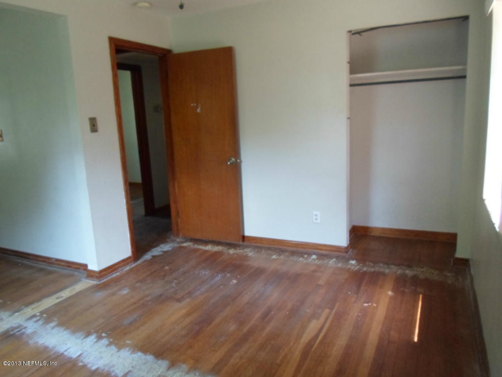 10423 Piedmont Road Jacksonville, FL 32218 - Photo 20 of 31 Bedroom 2 and 3 wall removed Back corner