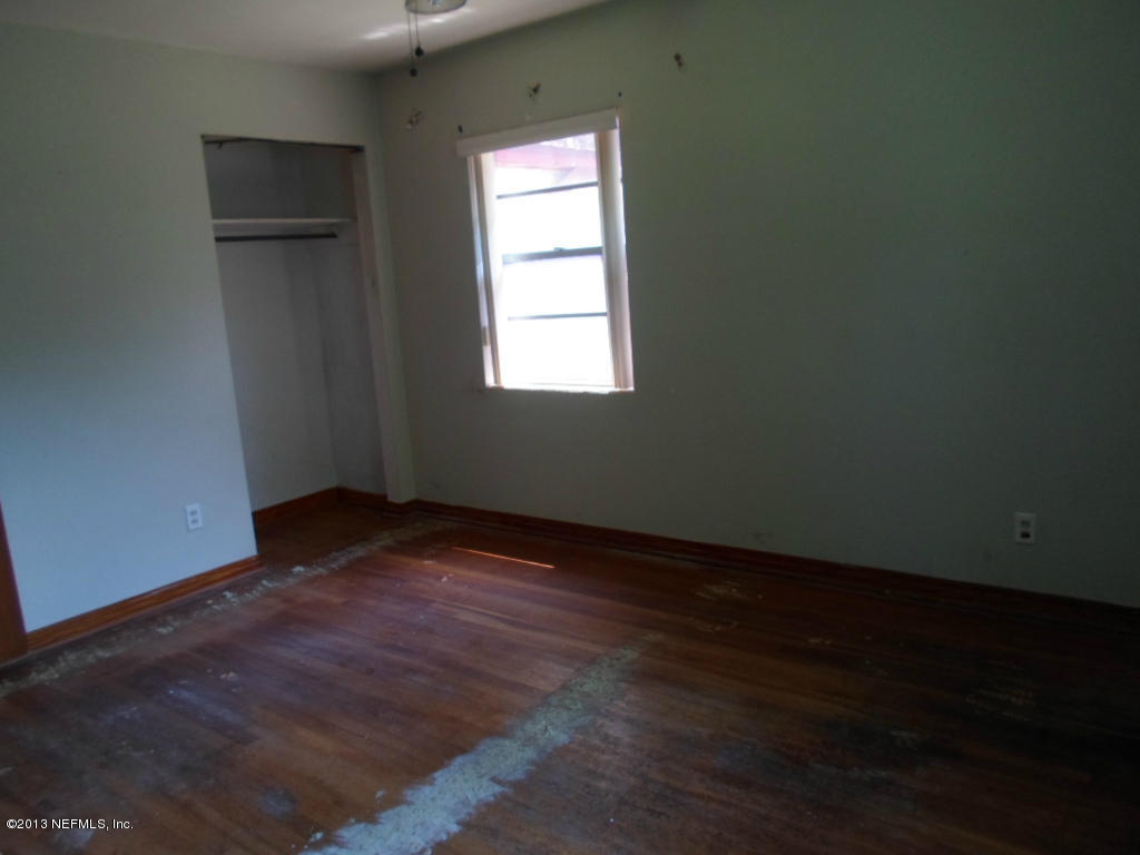 10423 Piedmont Road Jacksonville, FL 32218 - Photo 21 of 31 Bedroom 2 and 3