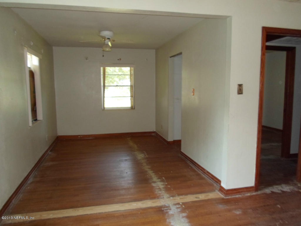 10423 Piedmont Road Jacksonville, FL 32218 - Photo 24 of 31 Bedroom 2 and 3