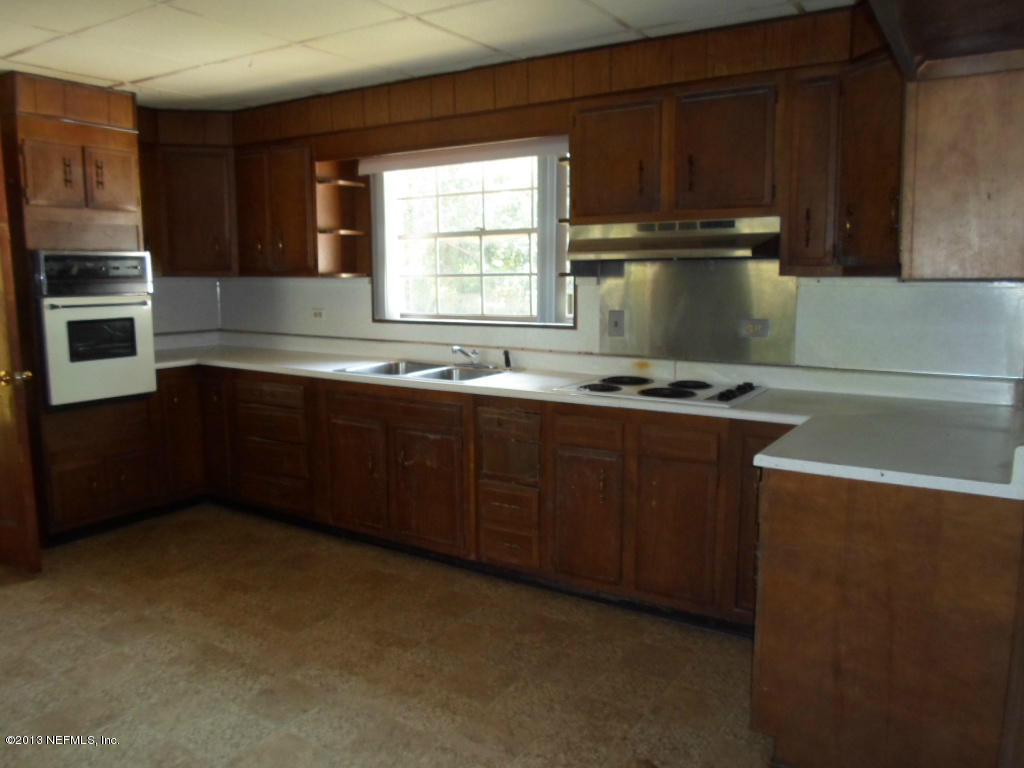 10423 Piedmont Road Jacksonville, FL 32218 - Photo 9 of 31 Kitchen