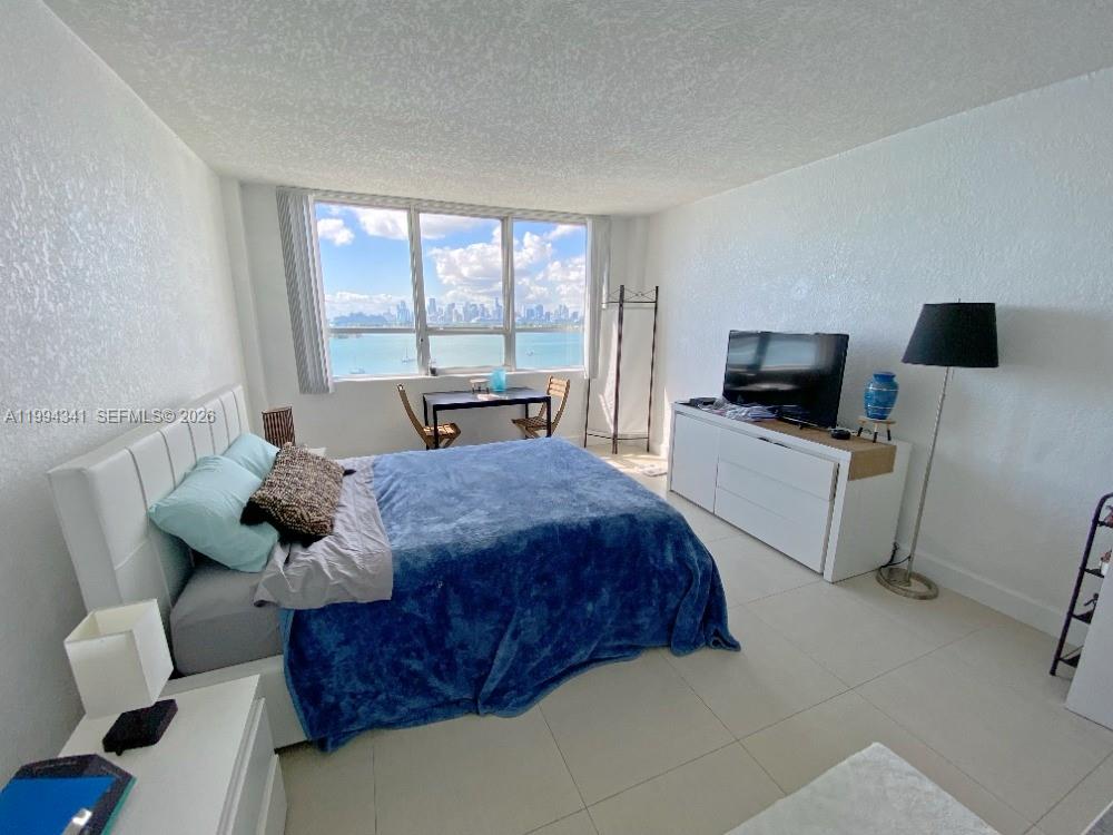 1500 Bay Road, Unit 1222S Miami Beach, FL 33139 - Photo 6 of 10