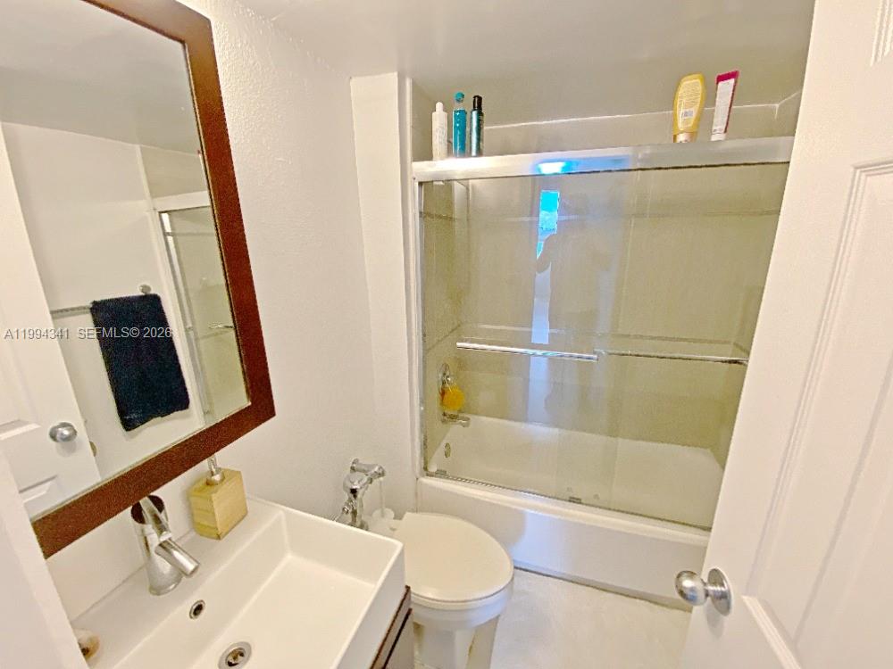 1500 Bay Road, Unit 1222S Miami Beach, FL 33139 - Photo 7 of 10