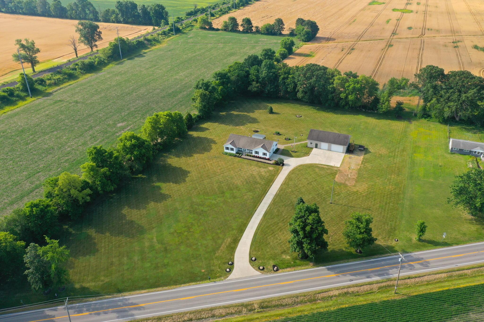 2404 State Rte 521 Delaware, OH 43015 - Photo 21 of 96 20-web-or-mls-D0893F8434C035EAF960AD08F6