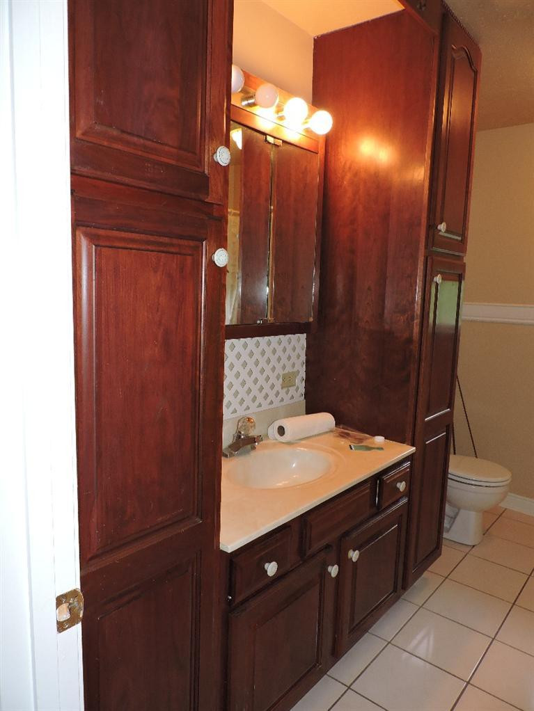 290 Reffitt Road Jeffersonville, KY 40337 - Photo 13 of 24 Photo 13