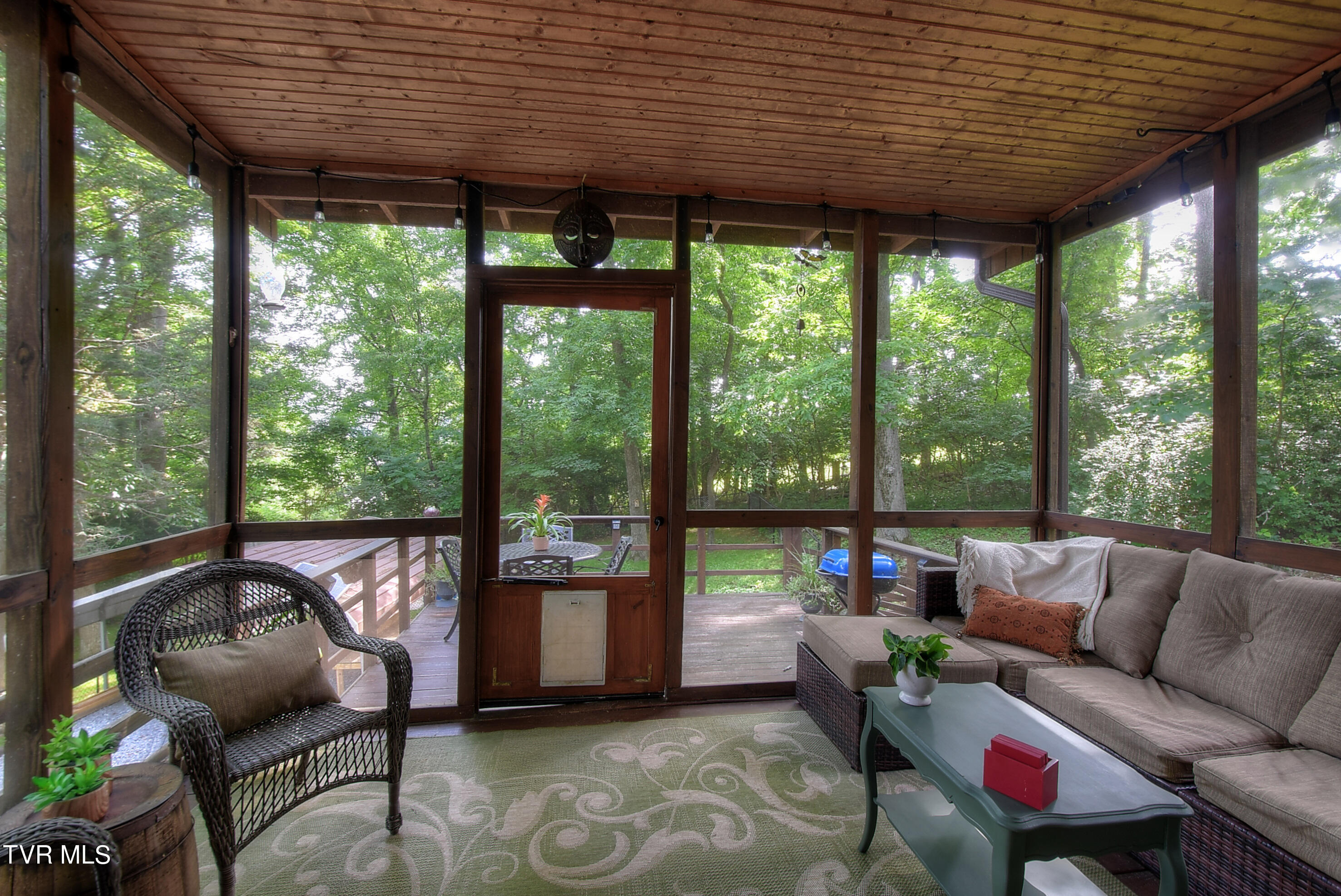526 Jobe Road Elizabethton, TN 37643 - Photo 21 of 38 DSC_0325_26_27_28_29_30
