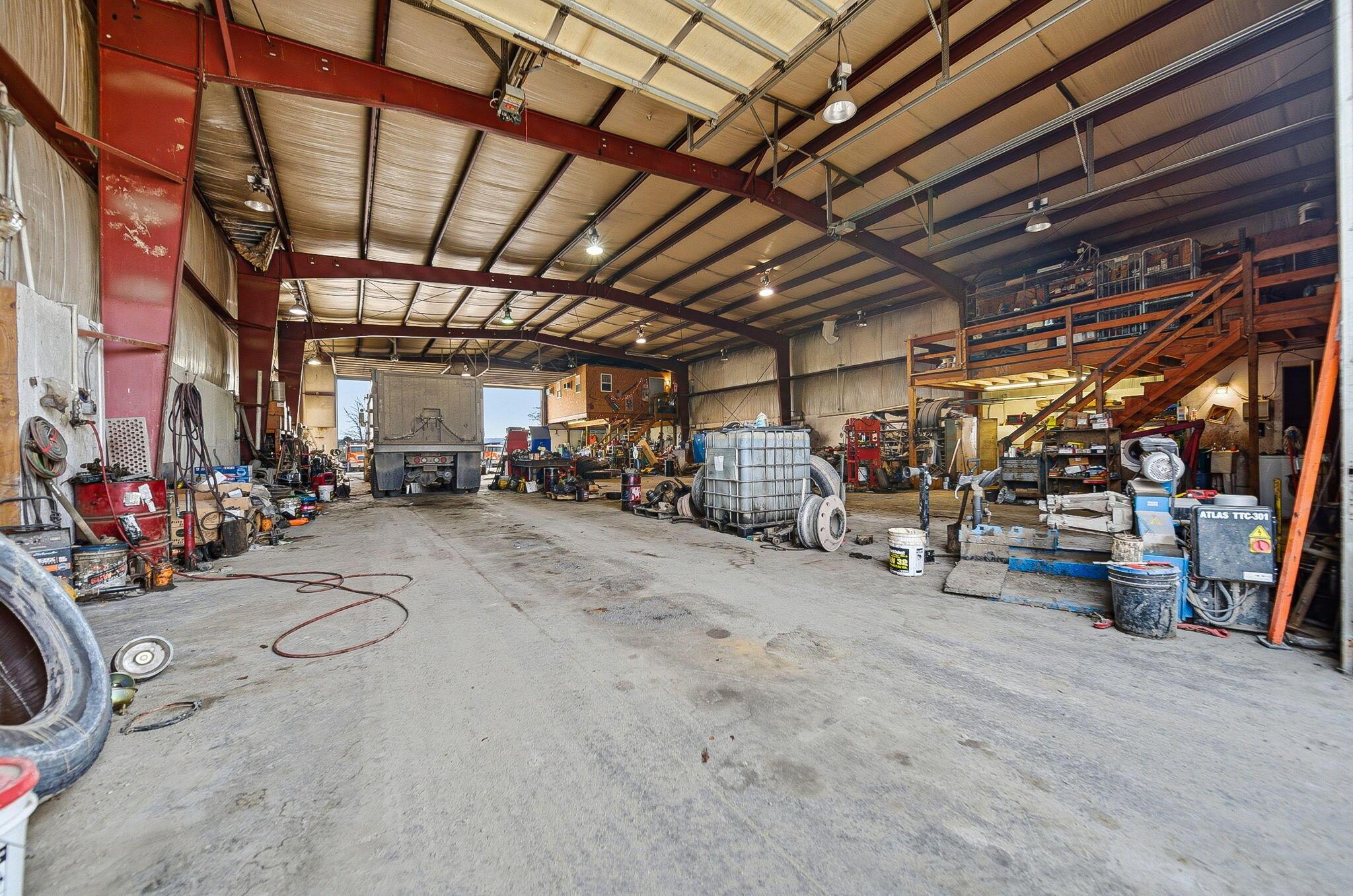 1040 Straight Creek Road Waverly, OH 45690 - Photo 86 of 113 Warehouse/Shop