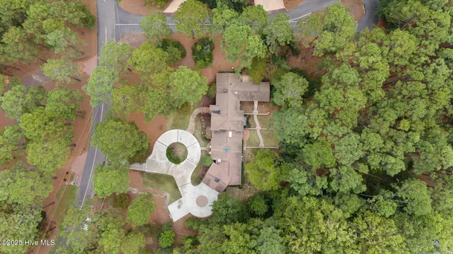 $1,300,000 | 675 Lake Dornoch Drive, Pinehurst, NC 28374