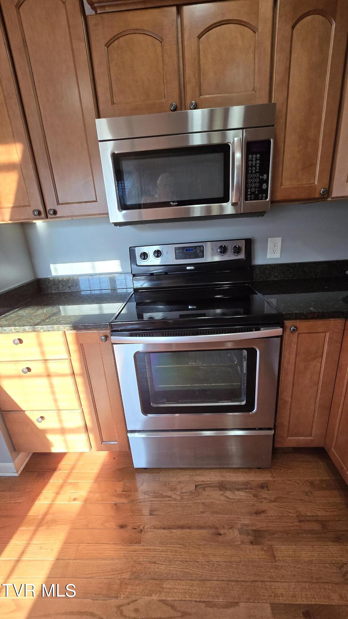 234 Montvale Road, Unit 8 Bristol, VA 24201 - Photo 20 of 50 20240814_185612