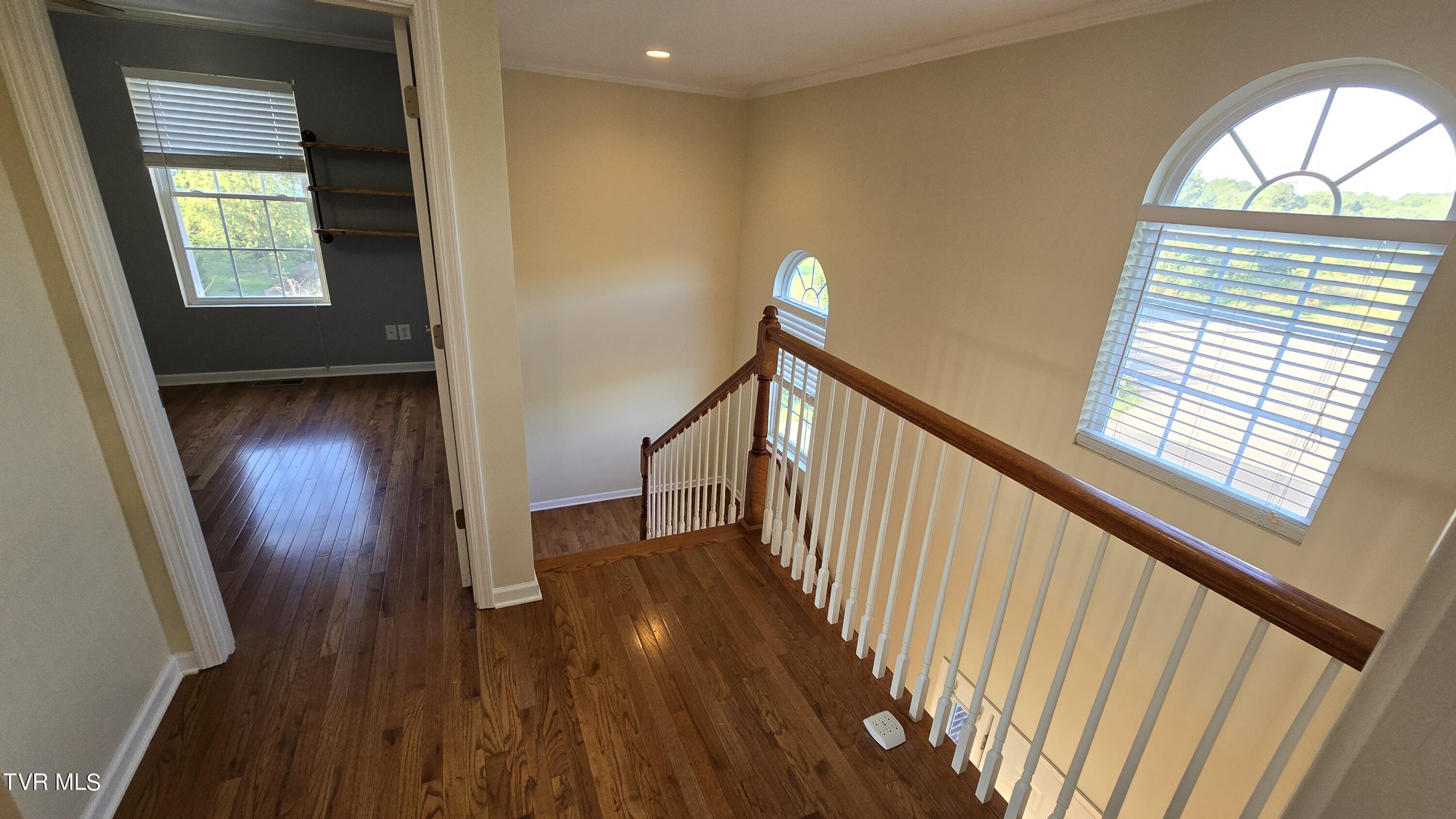 234 Montvale Road, Unit 8 Bristol, VA 24201 - Photo 25 of 50 20240814_190513