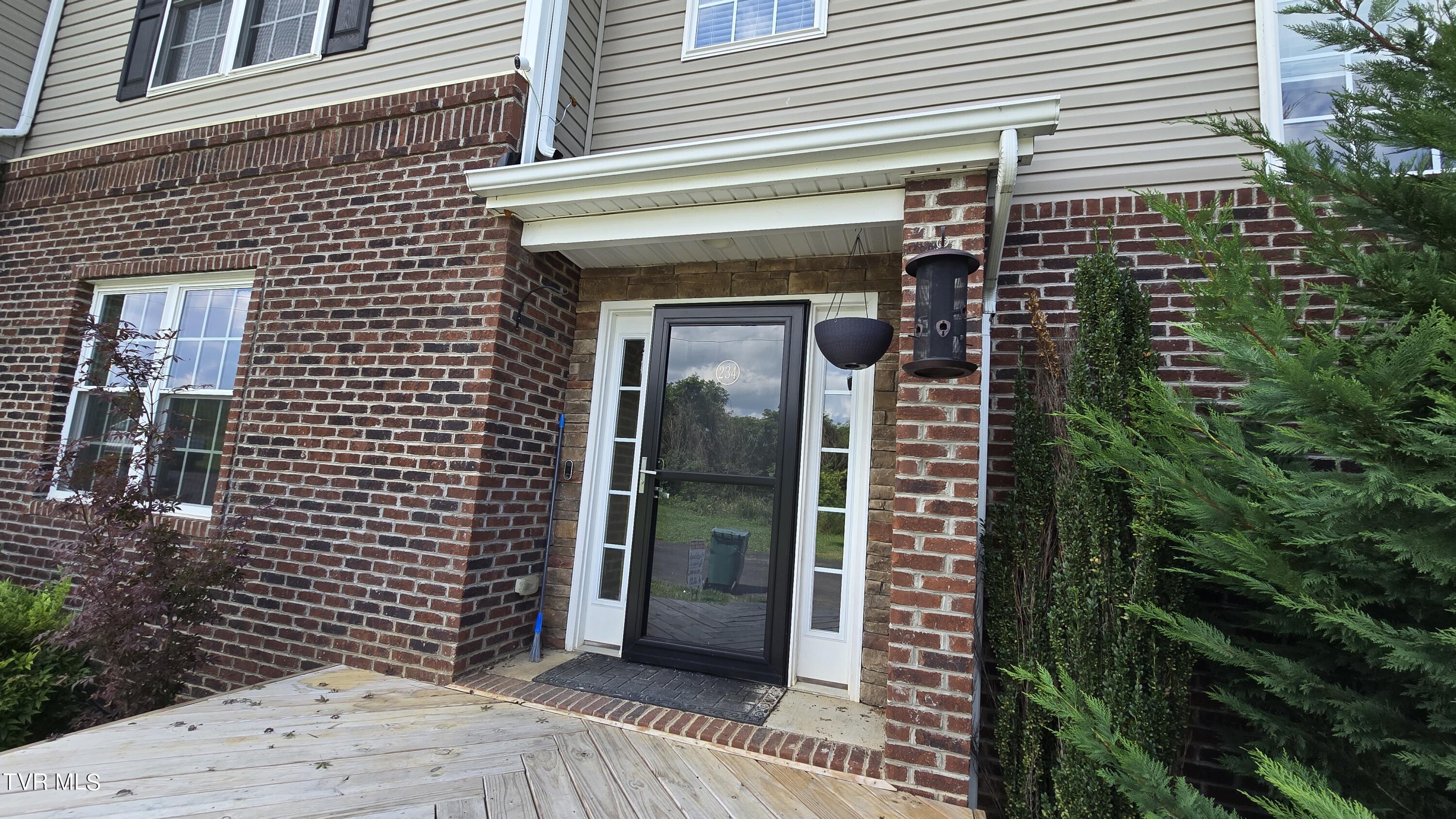 234 Montvale Road, Unit 8 Bristol, VA 24201 - Photo 9 of 50 20240809_152612 (1)