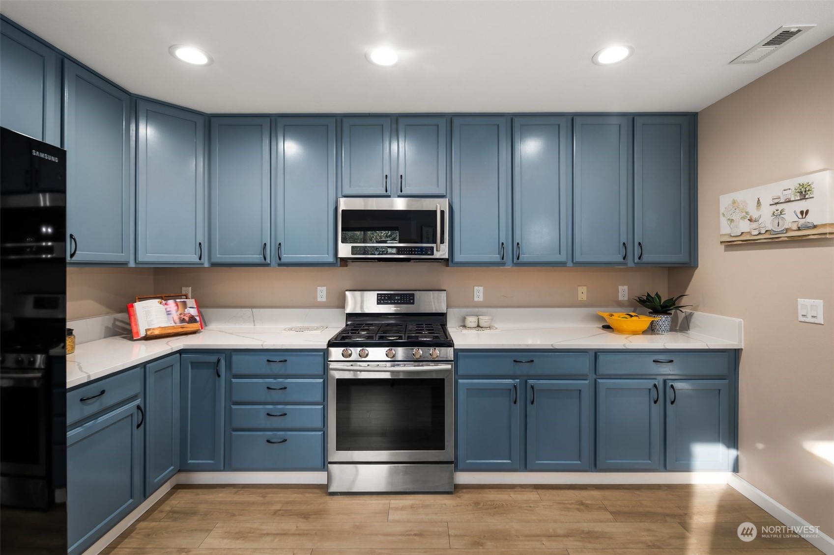 18261 168th Way Southeast Renton, WA 98058 - Photo 12 of 38 Gallery Image 12