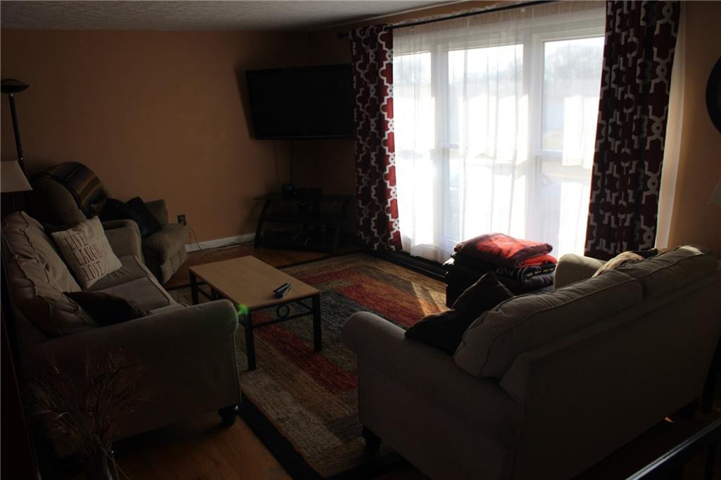 5108 West Ridgewood Road Springfield, OH 45503 - Photo 5 of 15