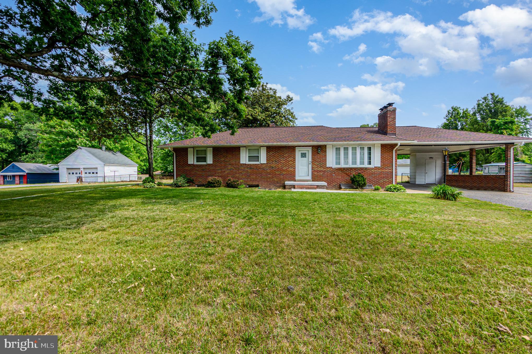 2120 Turkey Point Road Essex, MD 21221 - Photo 1 of 42 Lovely rancher on LARGE lot !