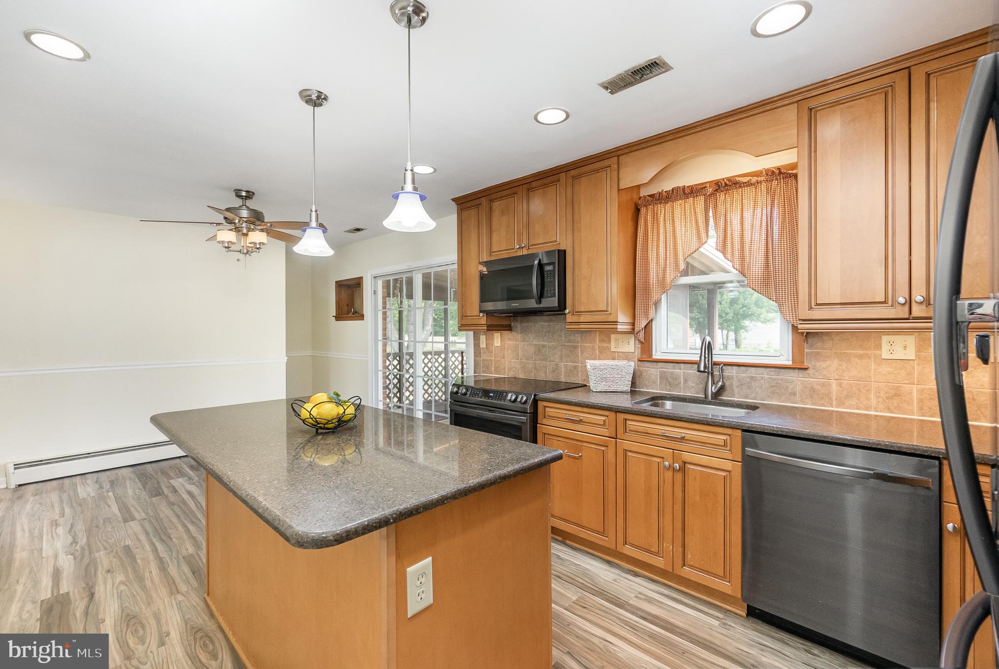 2120 Turkey Point Road Essex, MD 21221 - Photo 13 of 42 Lots of light & space.