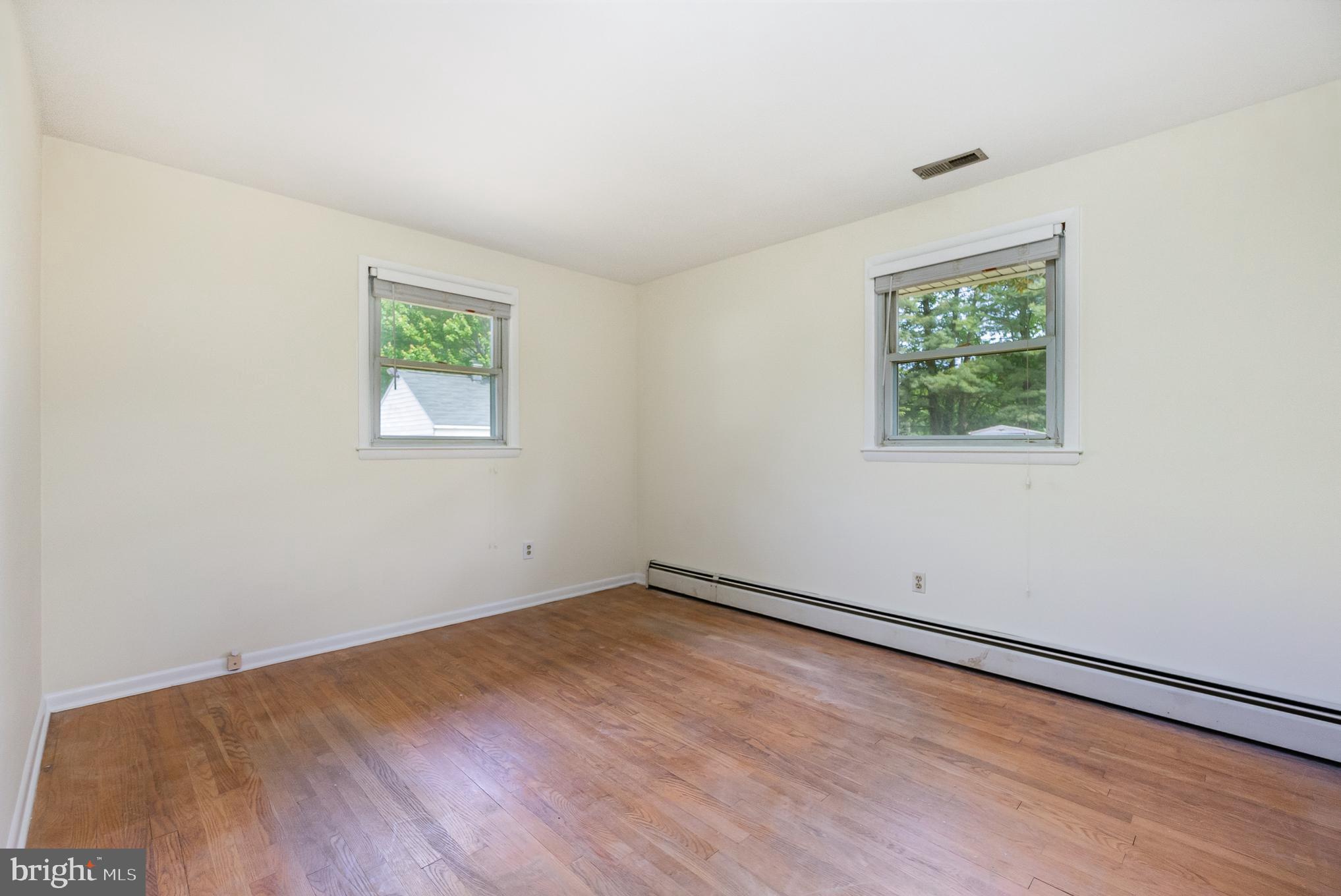 2120 Turkey Point Road Essex, MD 21221 - Photo 22 of 42 Bedroom #3