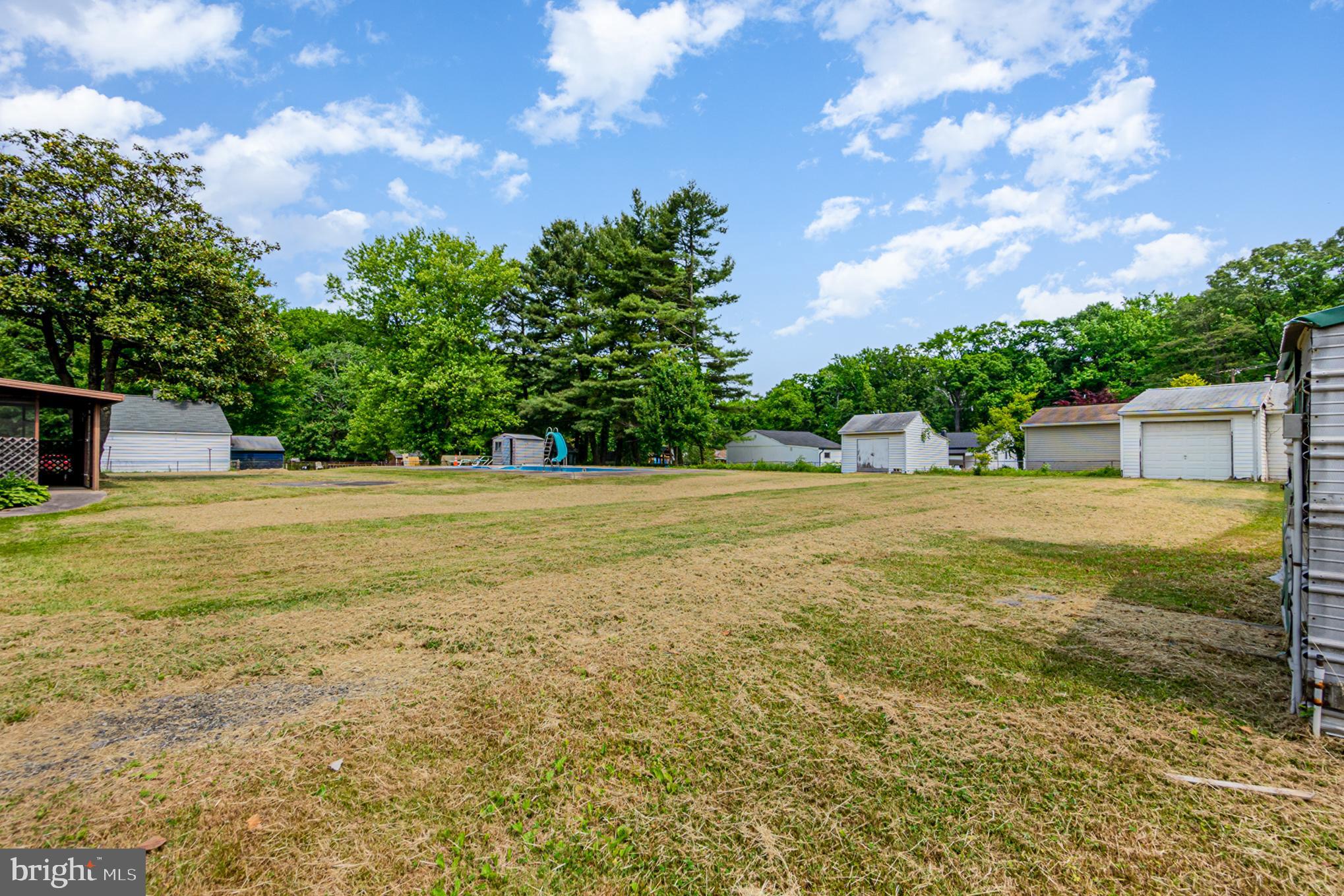 2120 Turkey Point Road Essex, MD 21221 - Photo 35 of 42 Large, flat lot.