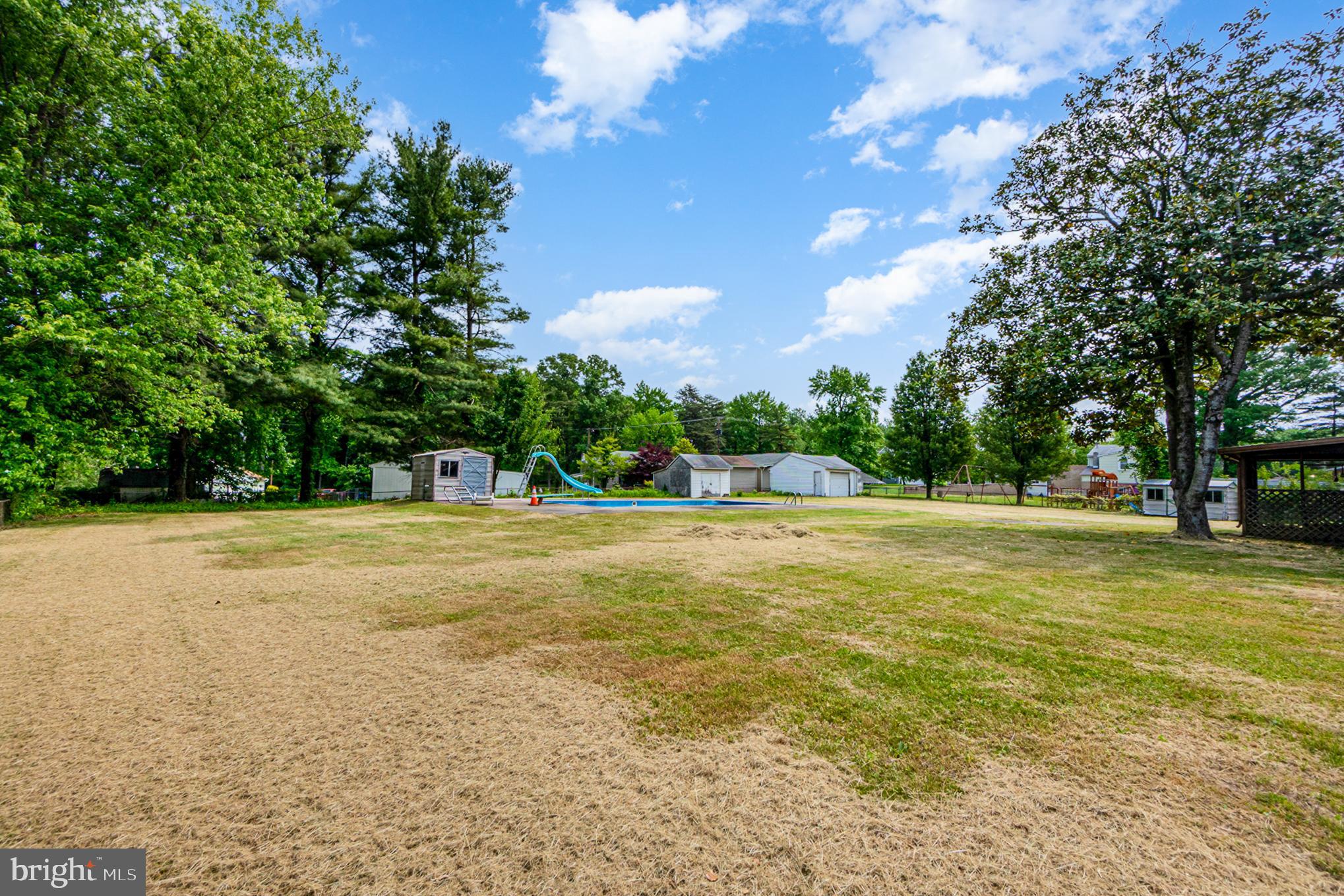 2120 Turkey Point Road Essex, MD 21221 - Photo 36 of 42 Open, quiet & private.