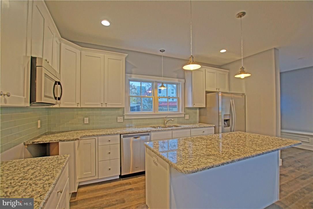 342 Savannah Road, Unit B Lewes, DE 19958 - Photo 5 of 14 Gallery Image 5