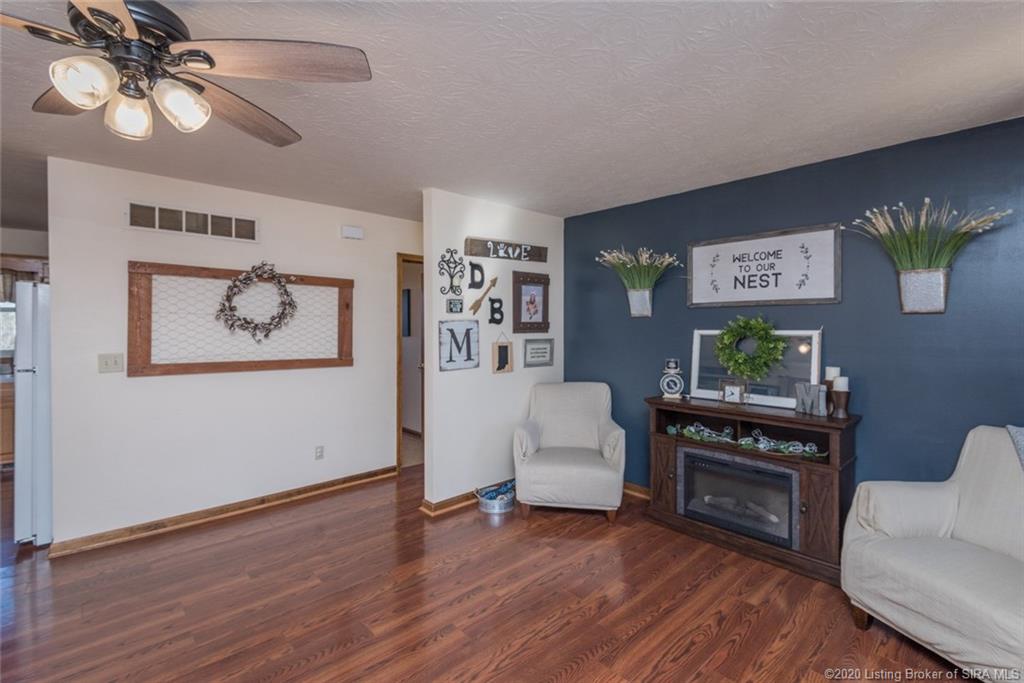 1285 Wissman Road Georgetown, IN 47122 - Photo 5 of 39