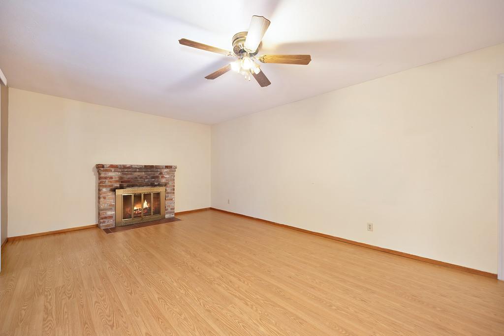 4606 Solano Way Fair Oaks, CA 95628 - Photo 15 of 40 a view of an empty room with a window