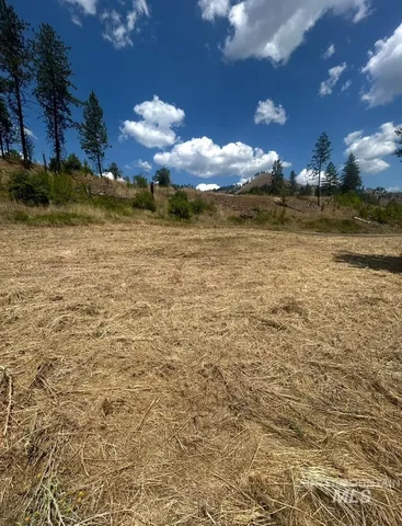 $130,000 | 379 Glenwood Road, Kamiah, ID 83536