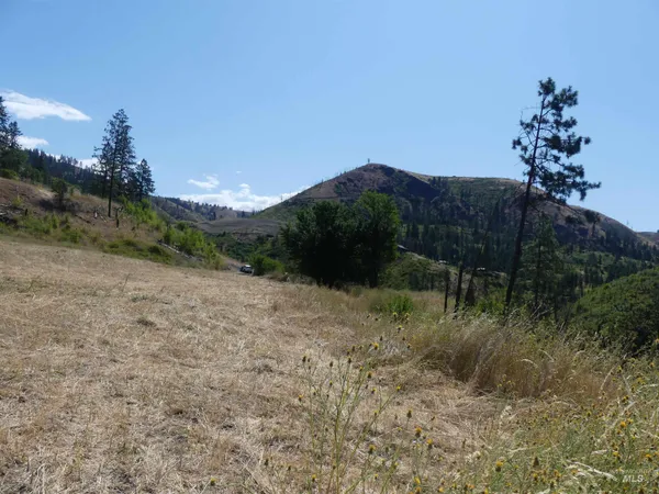 $130,000 | 379 Glenwood Road, Kamiah, ID 83536