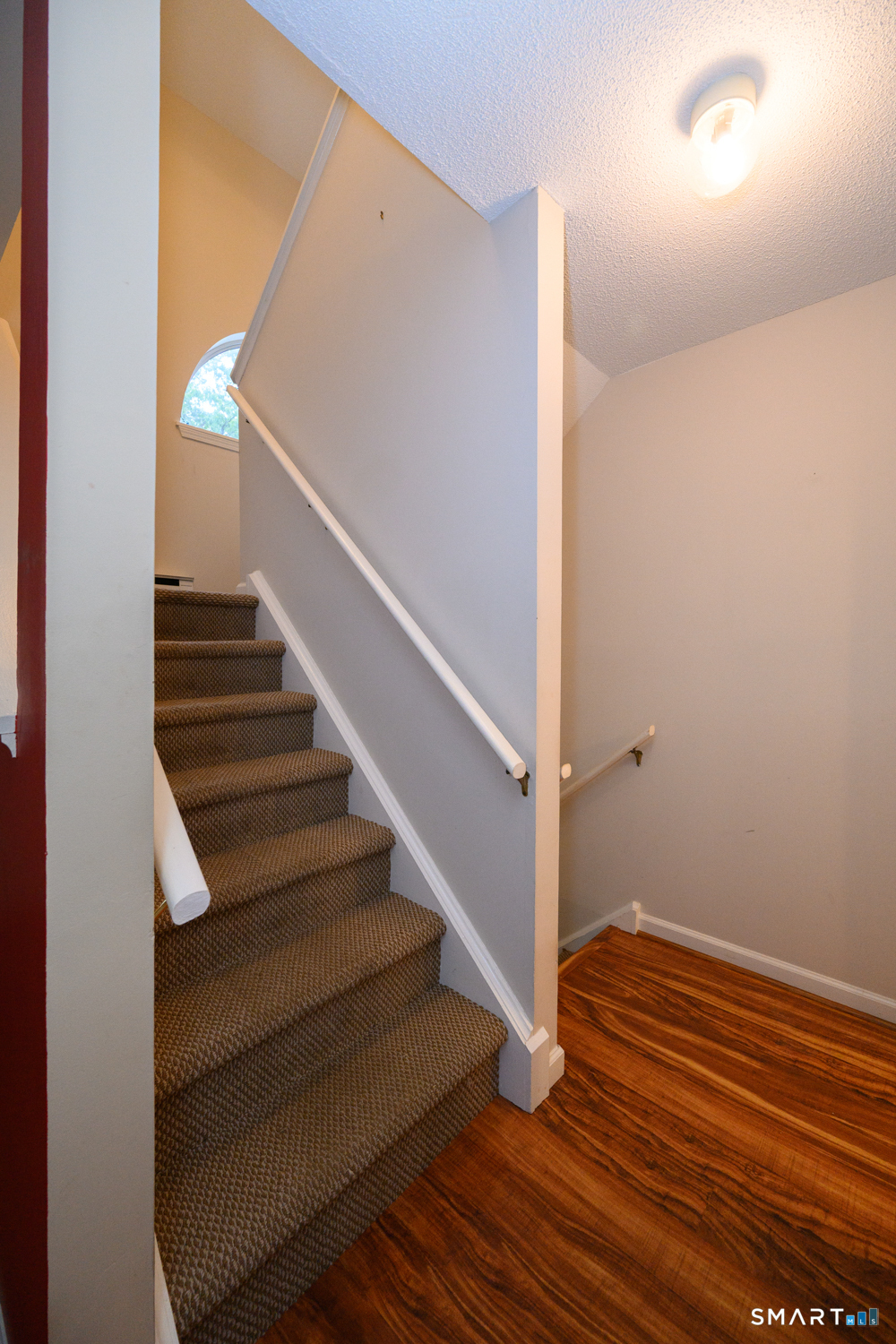 925 Oronoke Road Waterbury, CT 06708 - Photo 12 of 33