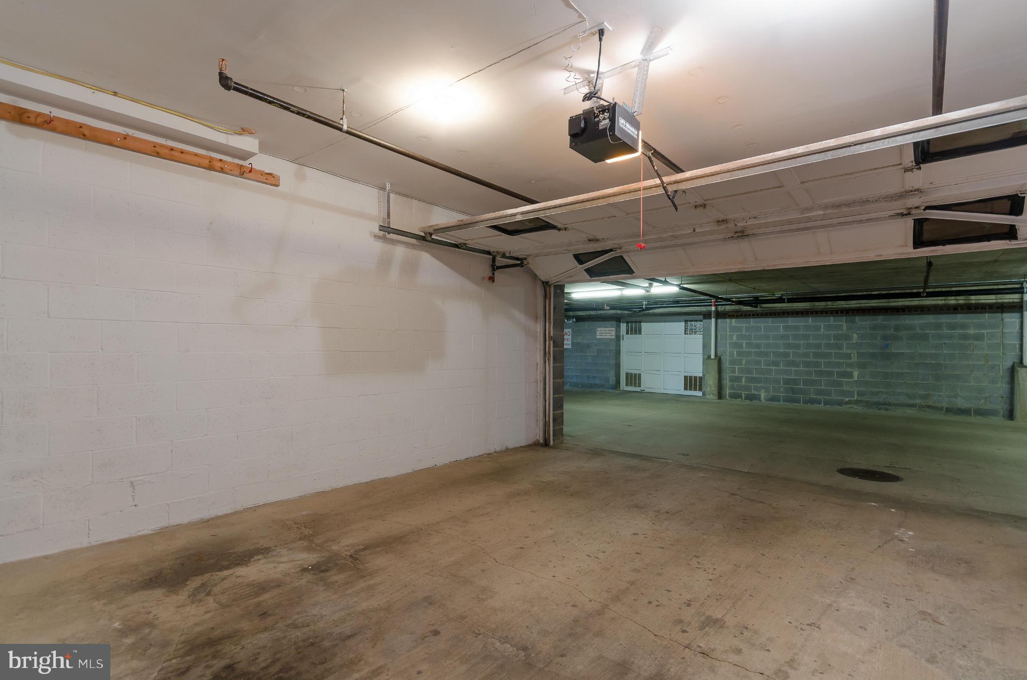 3042 South Glebe Road Arlington, VA 22206 - Photo 22 of 30 Interior (General)