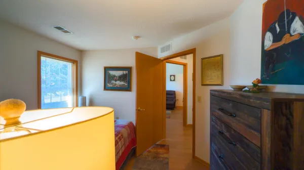 $259,900 | 1906 Oak Tree Lane, Unit B, Rose Creek, MN 55970