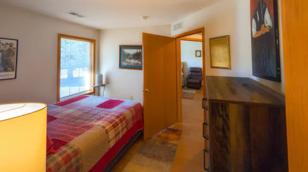 $259,900 | 1906 Oak Tree Lane, Unit B, Rose Creek, MN 55970