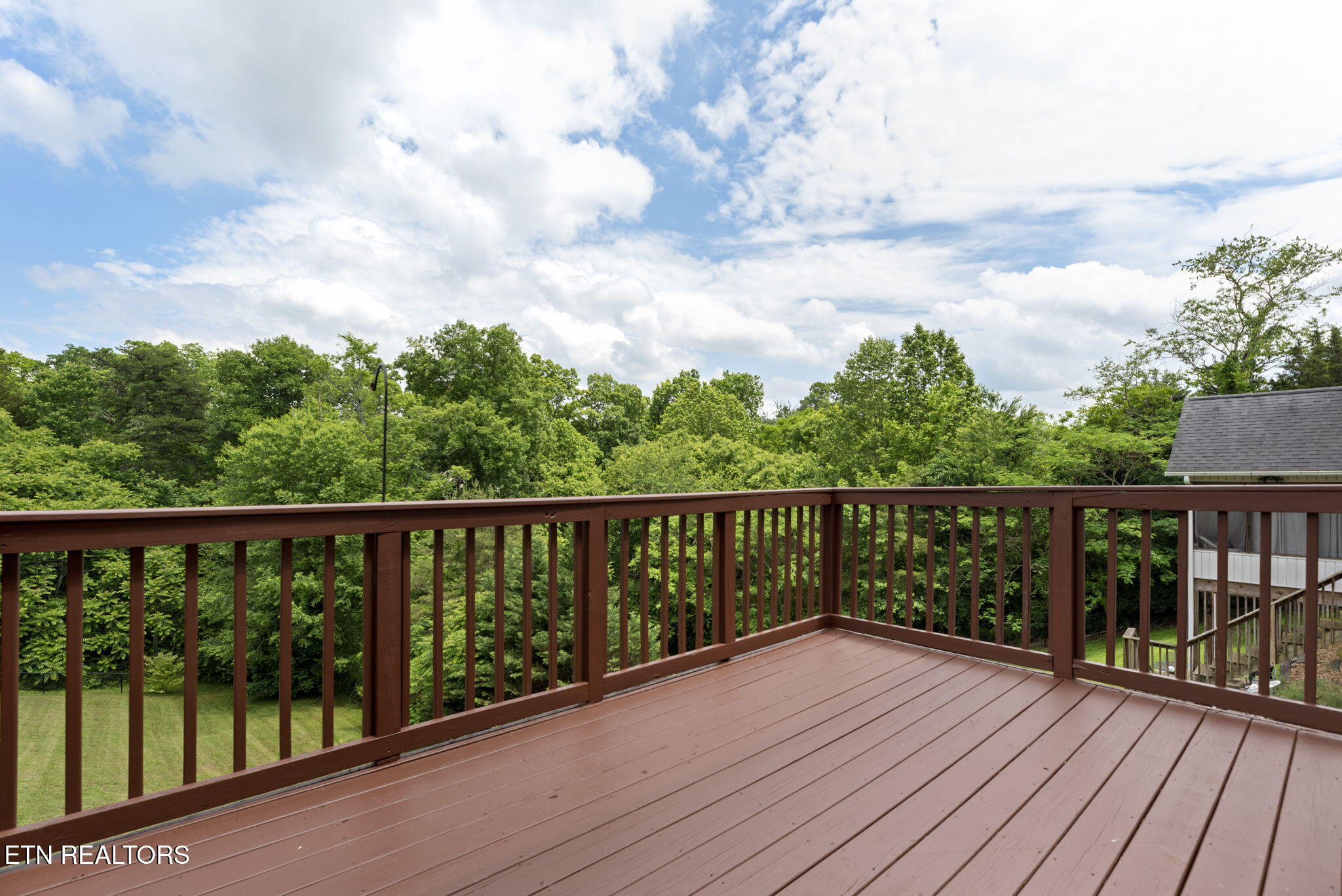 1820 Falling Waters Road Knoxville, TN 37922 - Photo 12 of 48 18-web-or-mls-FllngWtrs1820 (39)