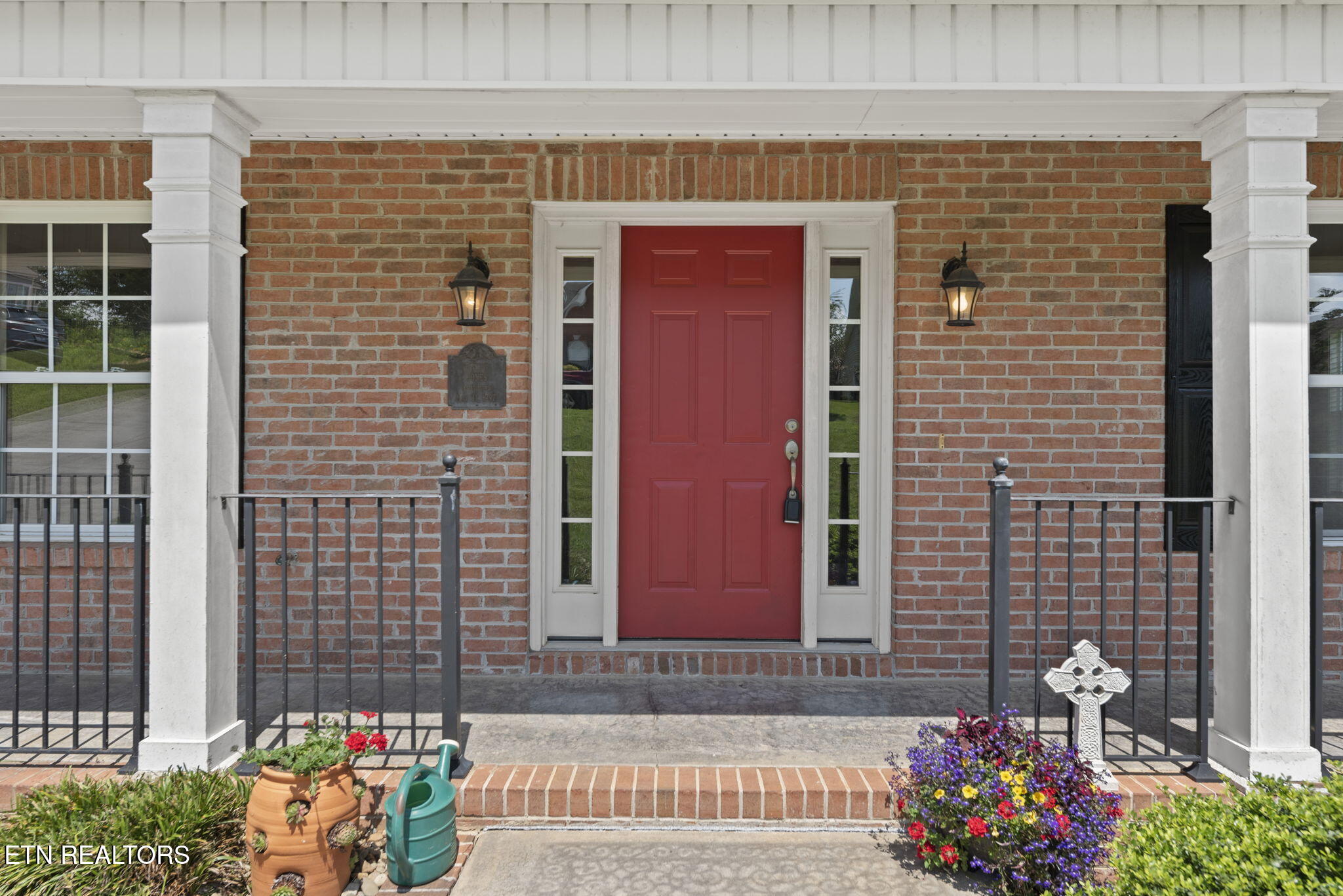 1820 Falling Waters Road Knoxville, TN 37922 - Photo 3 of 48 5-web-or-mls-FllngWtrs1820 (156)