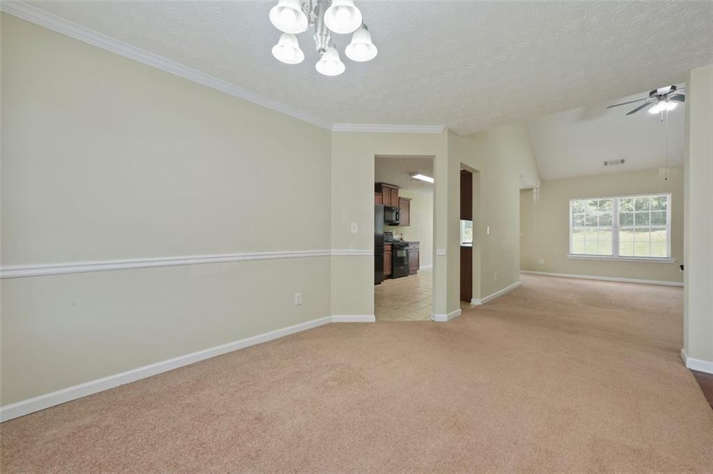 6345 Aarons Way Flowery Branch, GA 30542 - Photo 12 of 34