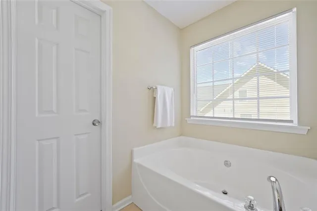 $390,000 | 6345 Aarons Way, Flowery Branch, GA 30542