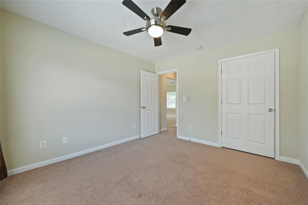 6345 Aarons Way Flowery Branch, GA 30542 - Photo 25 of 34